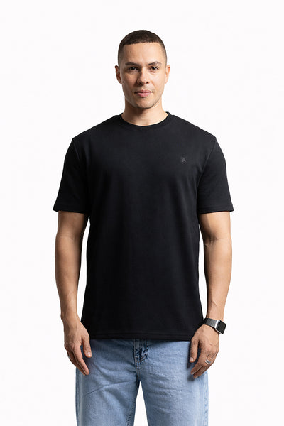 3002 Slim Fit Bisiklet Yaka Siyah